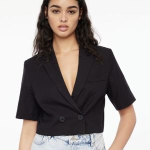 Cropped Short Sleeve Blazer (S)